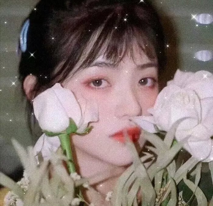 下午一点的她